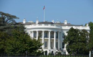 CNN: В Белом доме не могут определиться с позицией по Ирану