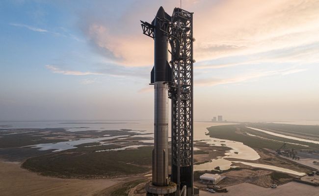 Корабль Starship вернулся на Землю после очередного испытательного полета