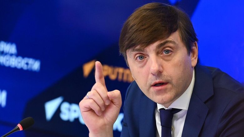 Кравцов поддержал идею организации встреч школьников со спортсменами