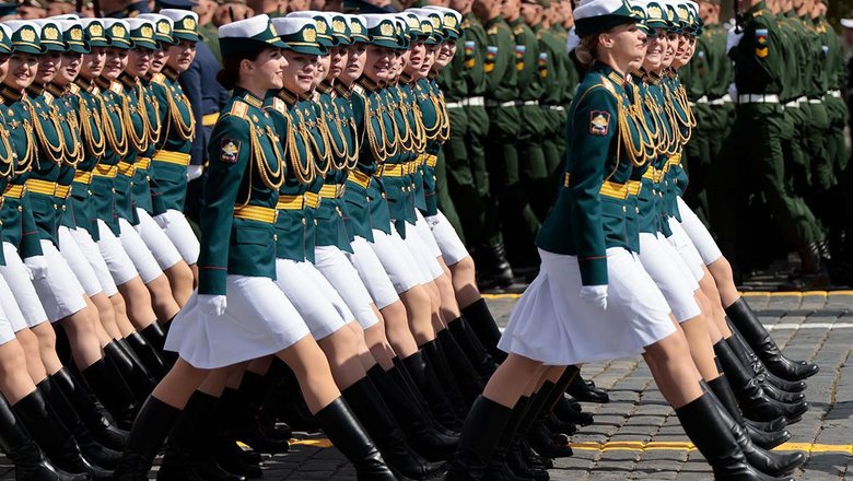 Кремль заявил, что России не нужно разрешение на проведение парада Победы