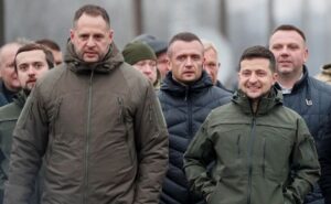 «Мидас»: Запад готовит Украину к единственному решению, которое ещё можно продать