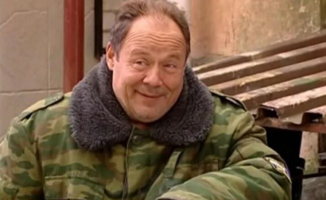 Президент Путин присвоил звание заслуженного артиста актеру Алексею Маклакову