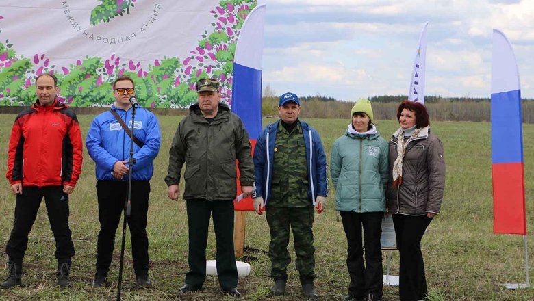 В Пензенской области высадили 4 тысячи сеянцев сосны для «Сада памяти»