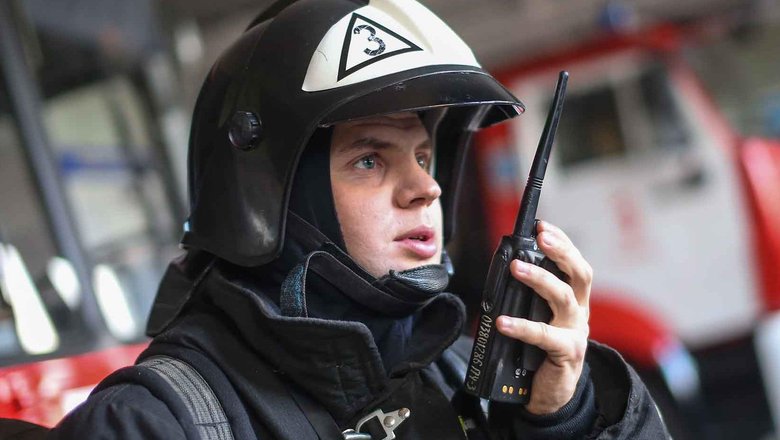В Севастополе члены студотрядов посетили пожарно-спасательную часть